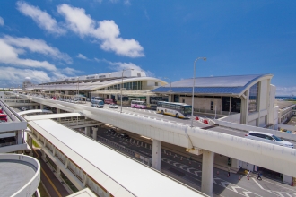 めんそーれ！那覇空港に着いたら即レンタカーがお手軽！受け取り方から注意点まで