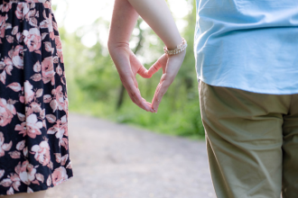 沖縄結婚式のご祝儀の相場って？リゾート婚のしきたりをプロが教えます